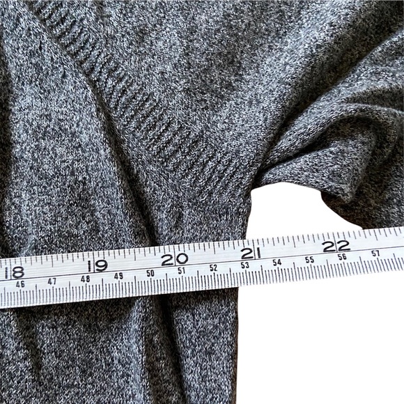 Penguin Men’s Gray Pullover Sweater XL - Picture 8 of 11